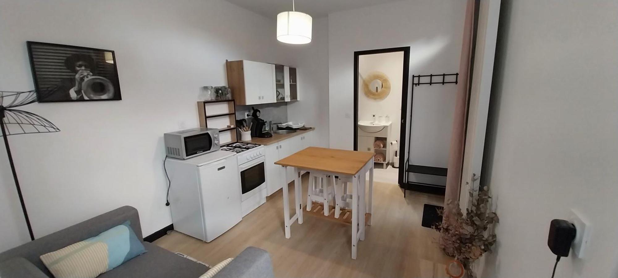 Studio Independant Laval  Extérieur photo